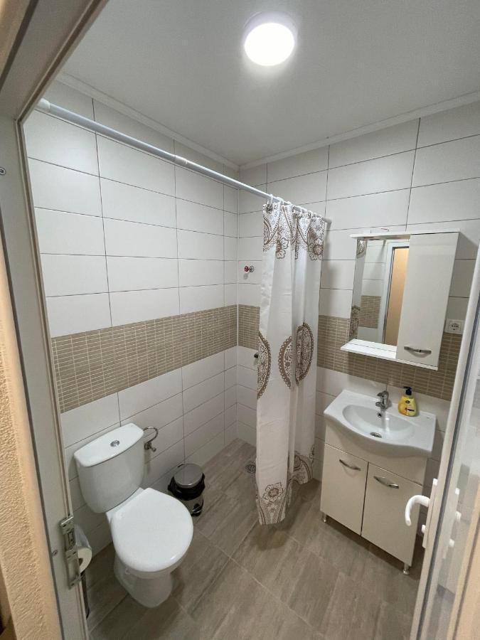 Vila 5 Hotel Prilep Exterior photo