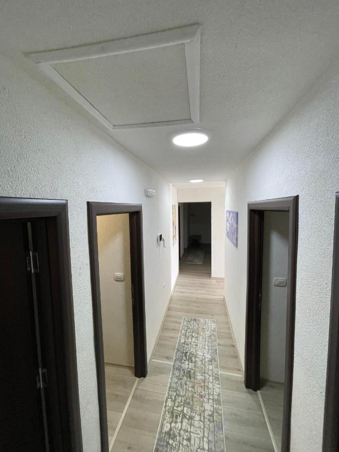 Vila 5 Hotel Prilep Exterior photo